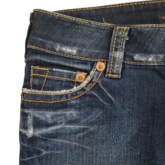 Silver‎ Jeans Karli Distressed Bermuda Jean Shorts Size 30 - Picture 3 of 12